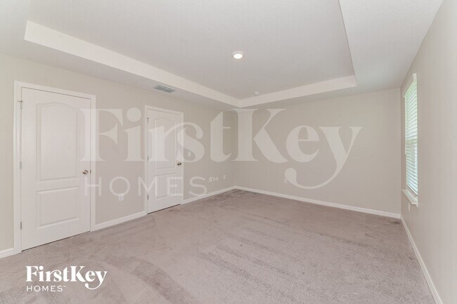 Building Photo - 4526 Birdsong Dr