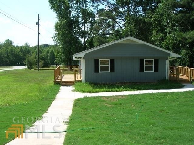 Building Photo - 133 Oak Lake Rd