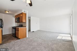 Building Photo - 10203 E Keswick Rd