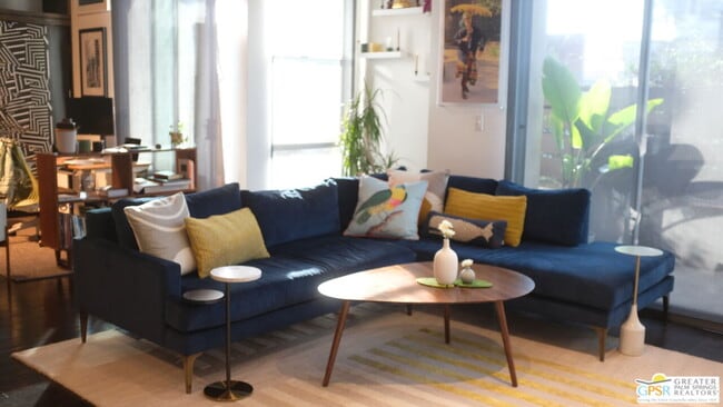 Building Photo - 13320 Beach Ave