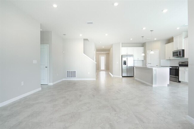 Building Photo - 1892 Basenji Dr