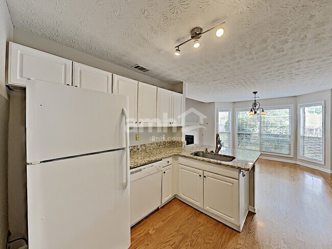 Building Photo - 3731 Avensong Village Cir