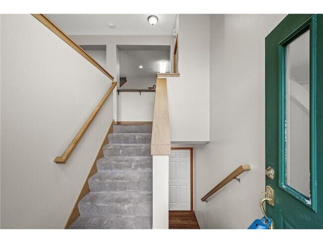 Building Photo - 13840 54th Ave N