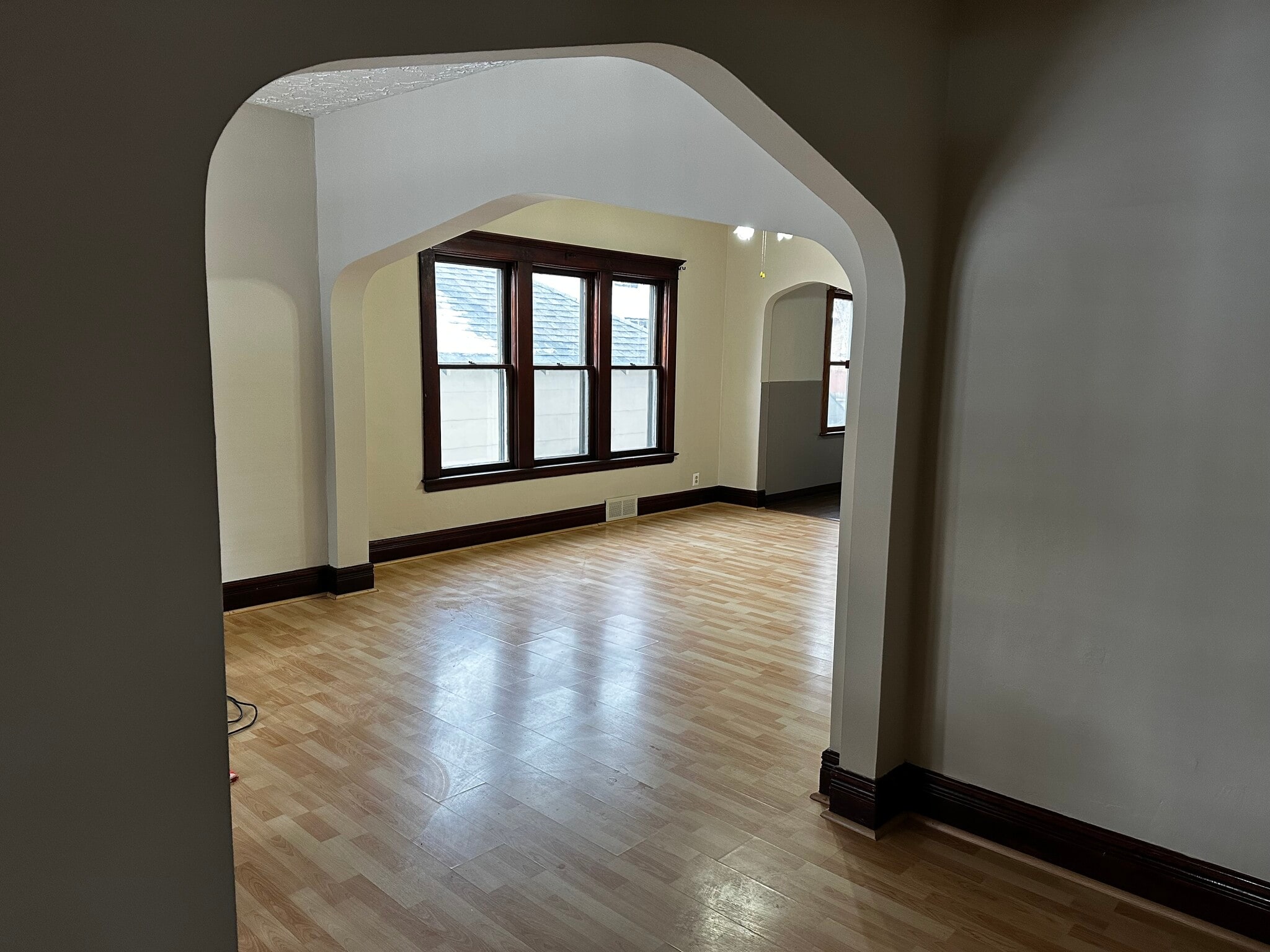 Building Photo - 23 Indian Orchard Pl