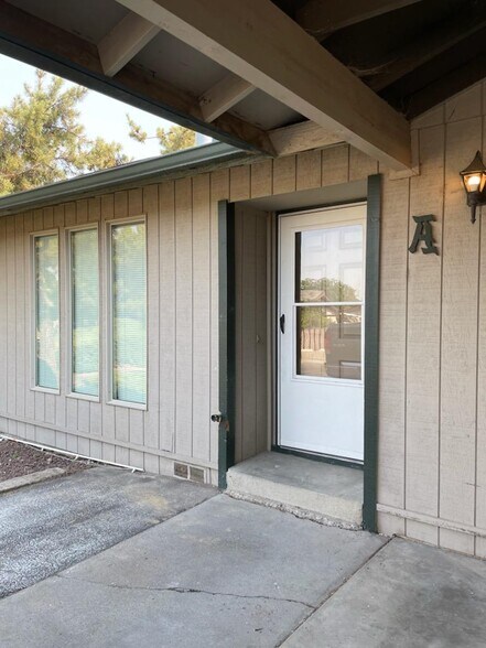 1215 #A South 43rd ave yakima - 1215 S 43rd Ave