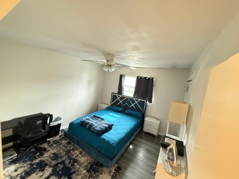 Building Photo - 11 Fredericksburg Ct