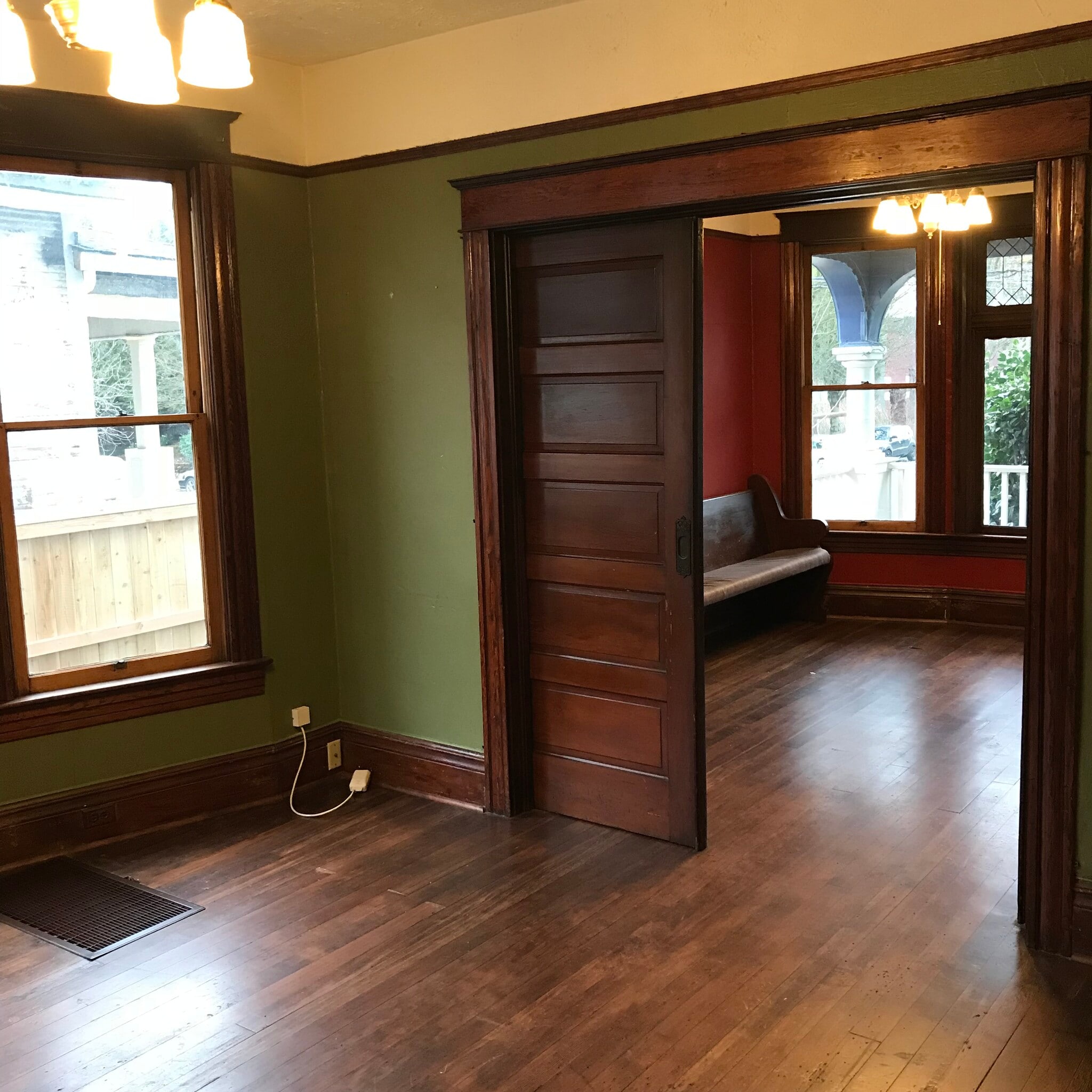 Building Photo - 109 NE Hancock St