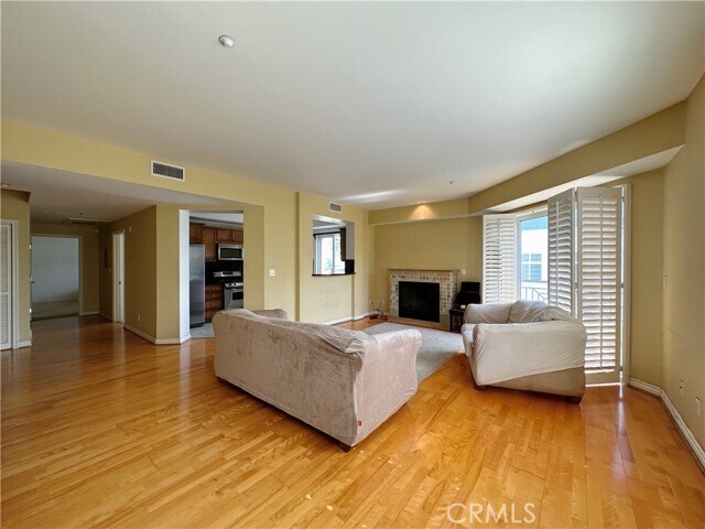 Building Photo - 320 S Willaman Dr