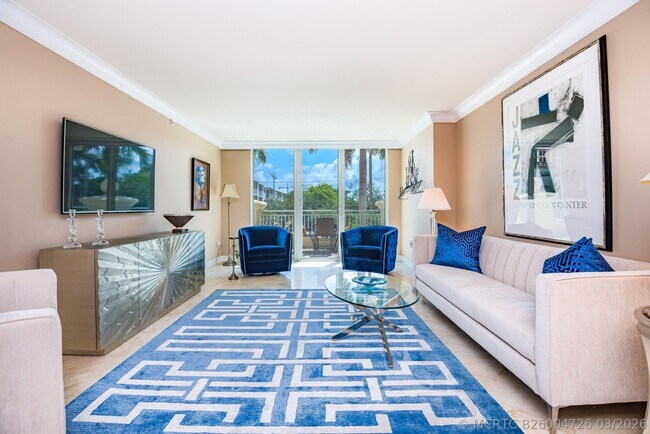 Building Photo - 99 SE Mizner Blvd
