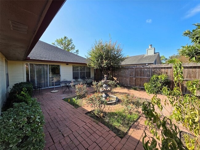 Building Photo - 12830 Careywood Dr