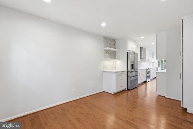 Building Photo - 10429 Red Granite Terrace