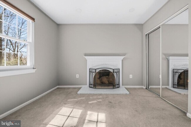 Building Photo - 5907 Wood Sorrels Ct