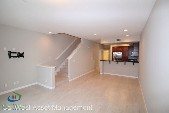 Building Photo - 4 br, 3 bath House - 1203 Westbury Drive