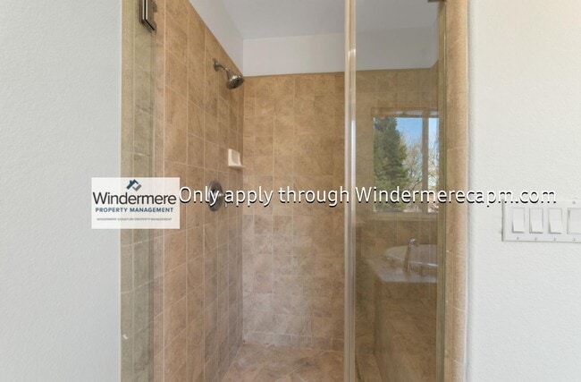 Building Photo - Welcome to The Rivers! Fabulous Floor Plan...