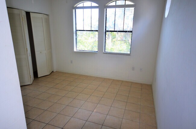 Building Photo - St. Charles Place #306