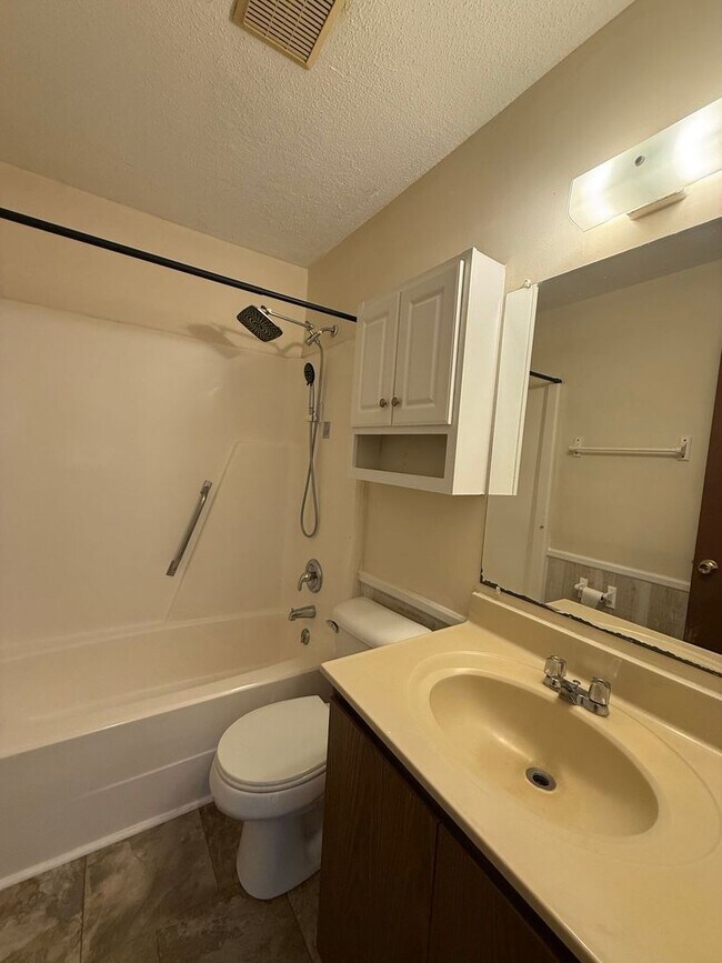 Building Photo - 89 Aspen Pl