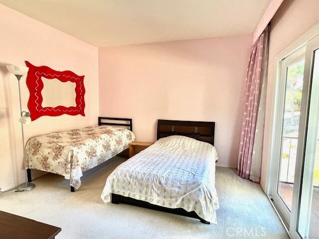 Building Photo - 401 Puddingstone Dr