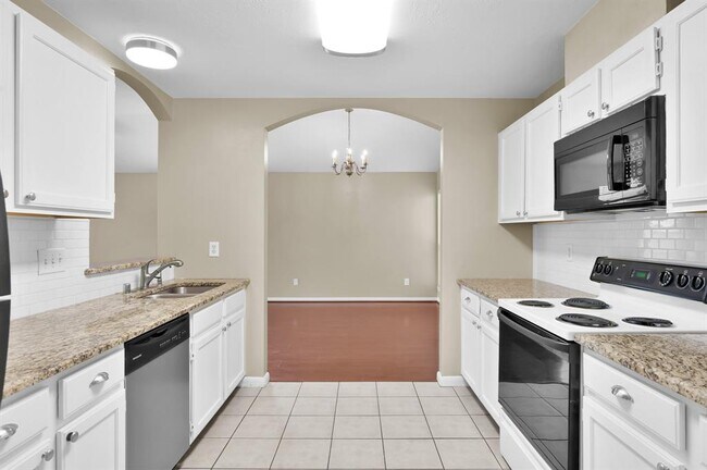 Building Photo - 506 Paradise Ln