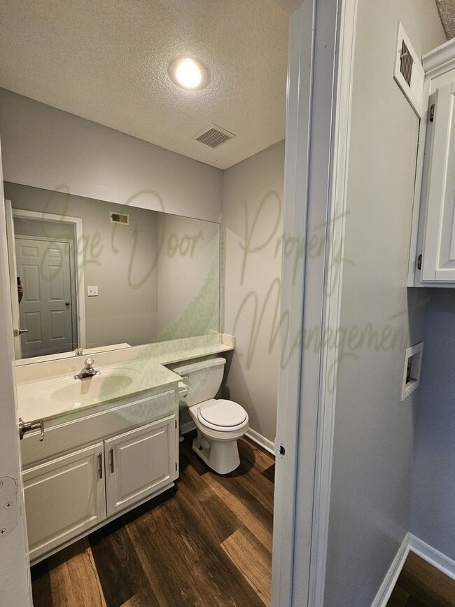 Building Photo - BEAUTIFUL HOME!!!