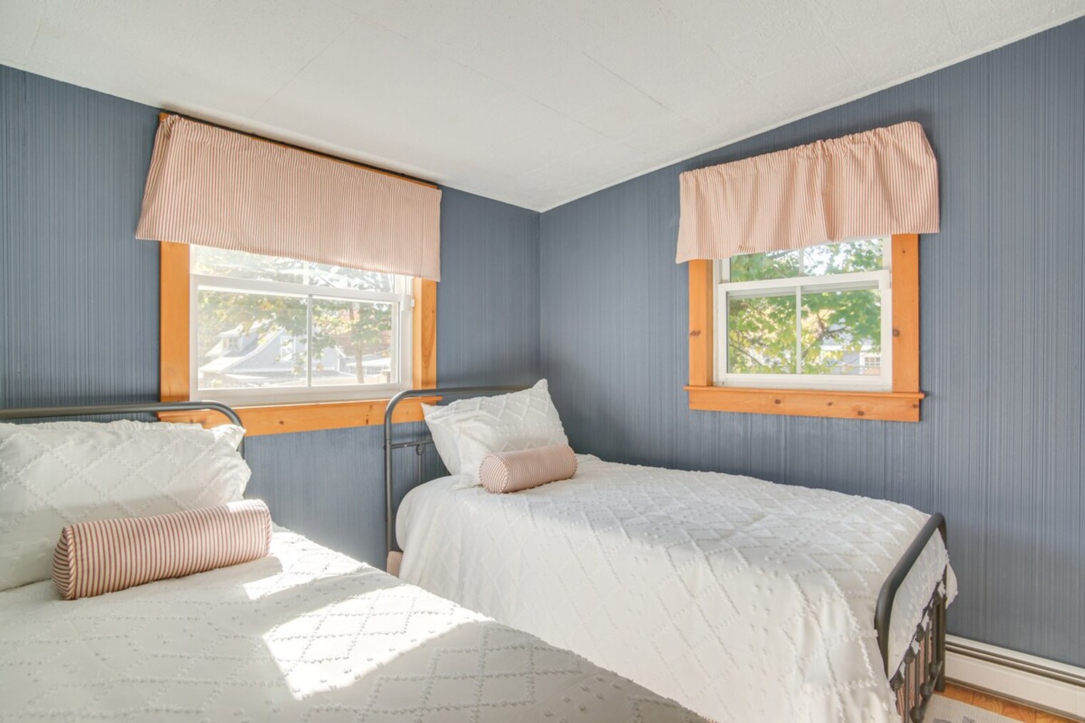 Building Photo - 29 Cole St