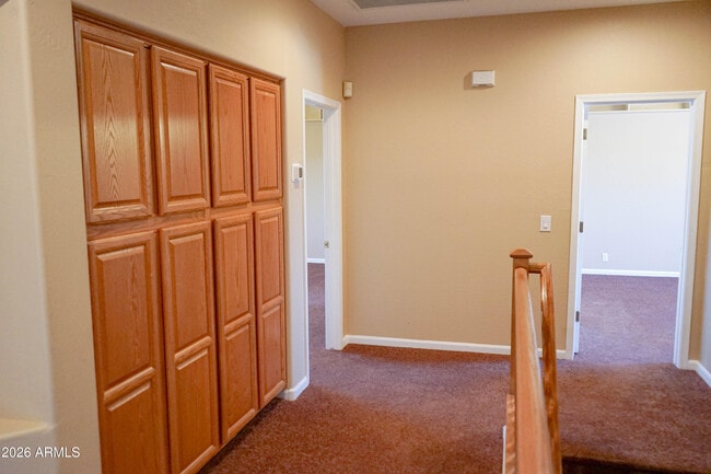 Building Photo - 541 N Danielson Way