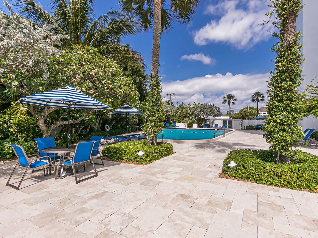 Building Photo - 888 Intracoastal Dr