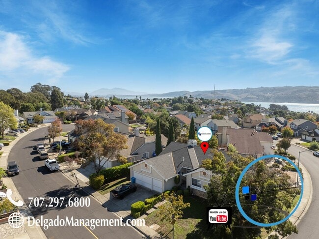 Building Photo - Gorgeous Glen Cove 4 bedroom home.