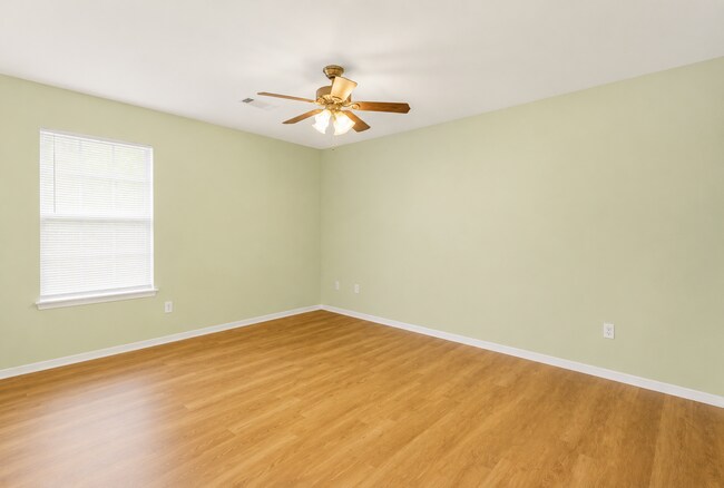Building Photo - 134 N 49th St