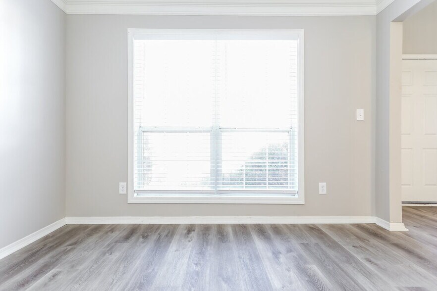 Building Photo - 6531 Alford Way