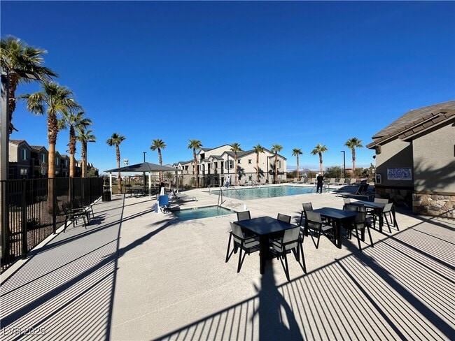 Building Photo - 508 Ylang Pl
