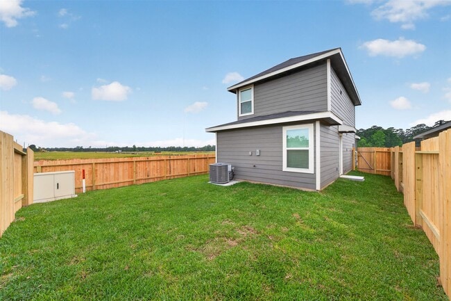 Building Photo - 2065 E Gemini Dr