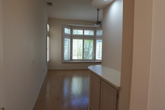 Building Photo - 78585 Autumn Ln