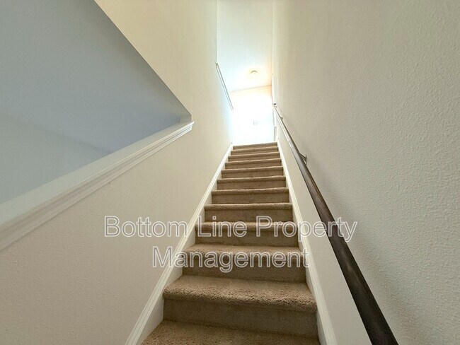 Building Photo - 3997 Long Arrow Dr