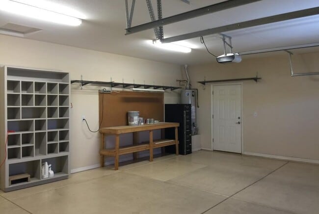 Building Photo - 2373 Graystone Dr