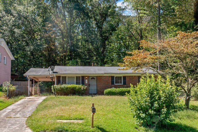 Building Photo - Don’t Miss Out! Look, Lease, and Live Spec...