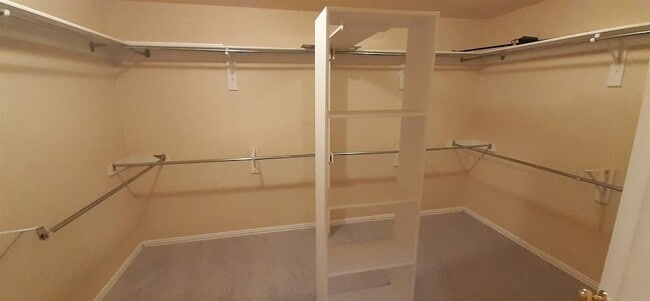 Building Photo - 4526 Julian Dr