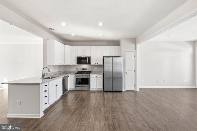 Building Photo - 3816 Sugarloaf Pkwy