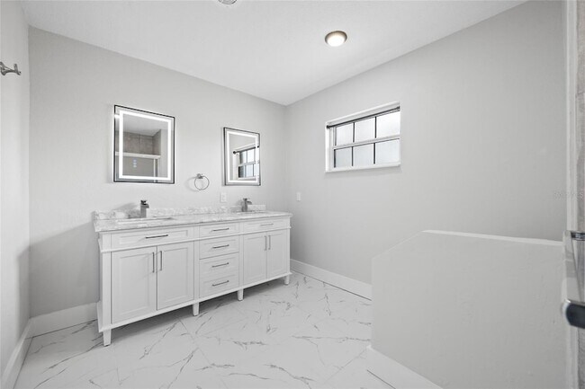 Building Photo - 5056 42nd St S
