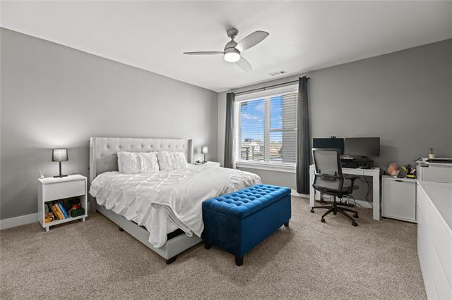 Building Photo - 3517 Windhaven Pkwy