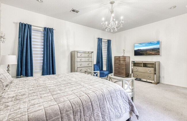 Building Photo - We have a beautiful home fully furnished with 4 bedroom-2 baths