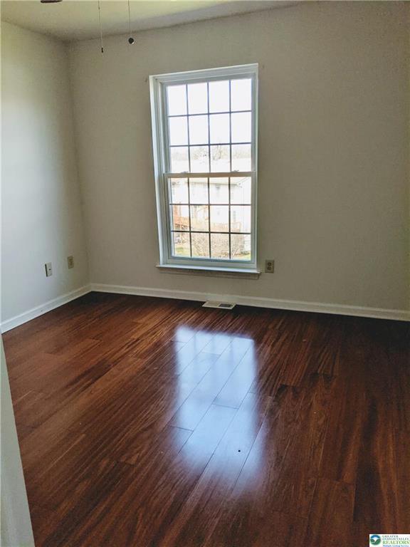 Building Photo - 1825 Falcon Dr