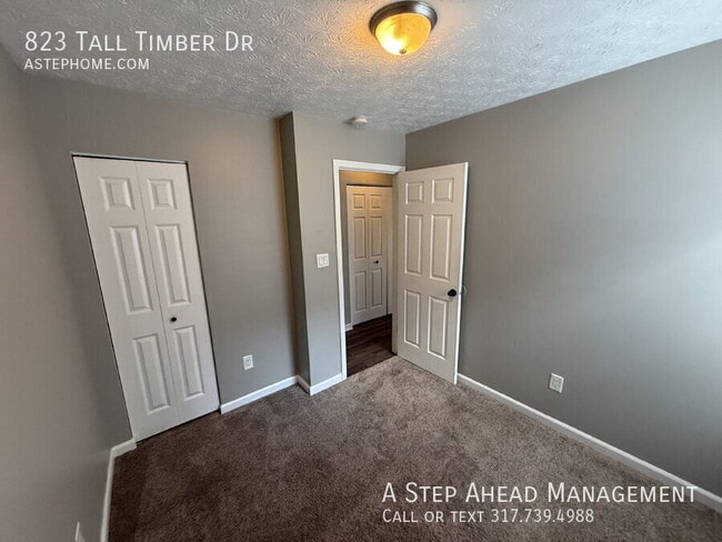 Building Photo - 823 Tall Timber Dr