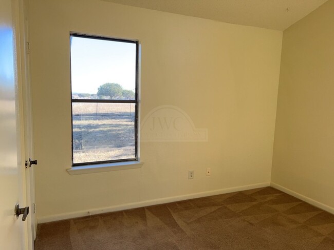 Building Photo - 774 Llewelyn Ln, Killeen