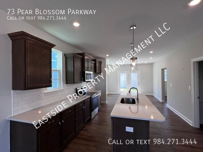 Building Photo - 73 Pear Blossom Pkwy