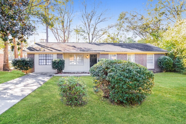 Building Photo - 4429 Clovewood St