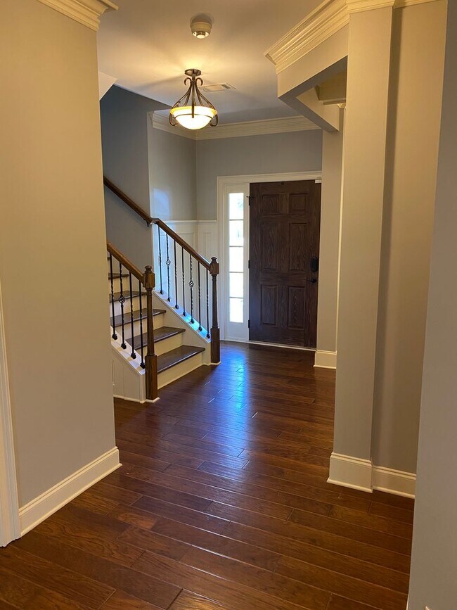 Building Photo - 1828 Seagrave Ct