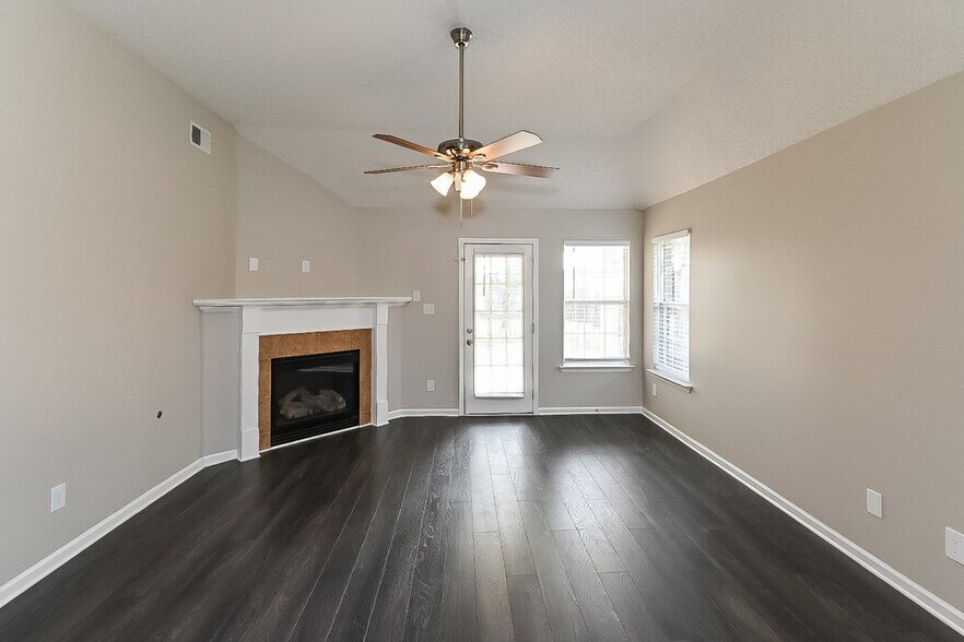 Building Photo - 5818 Carrel Cove