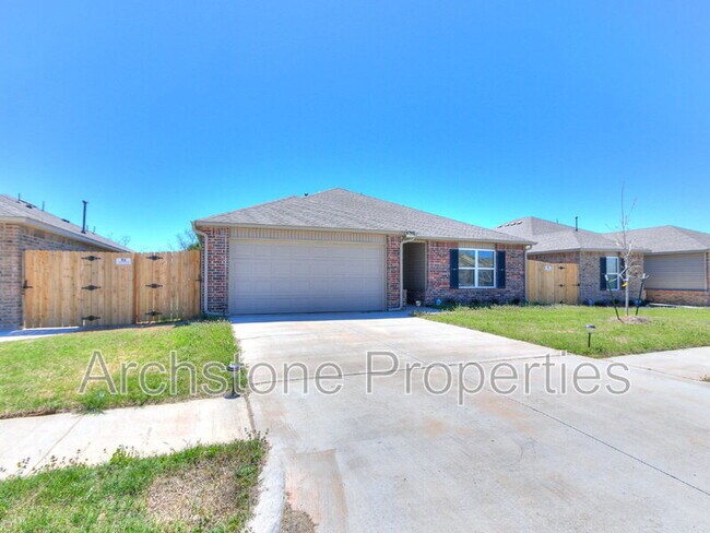 Building Photo - 1308 Dustin Dr