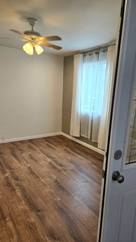 Building Photo - 6619 Daryn Dr