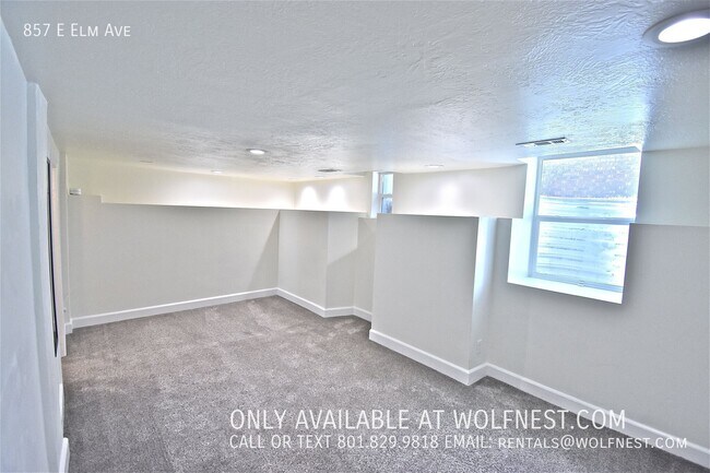 Building Photo - 857 Elm Ave